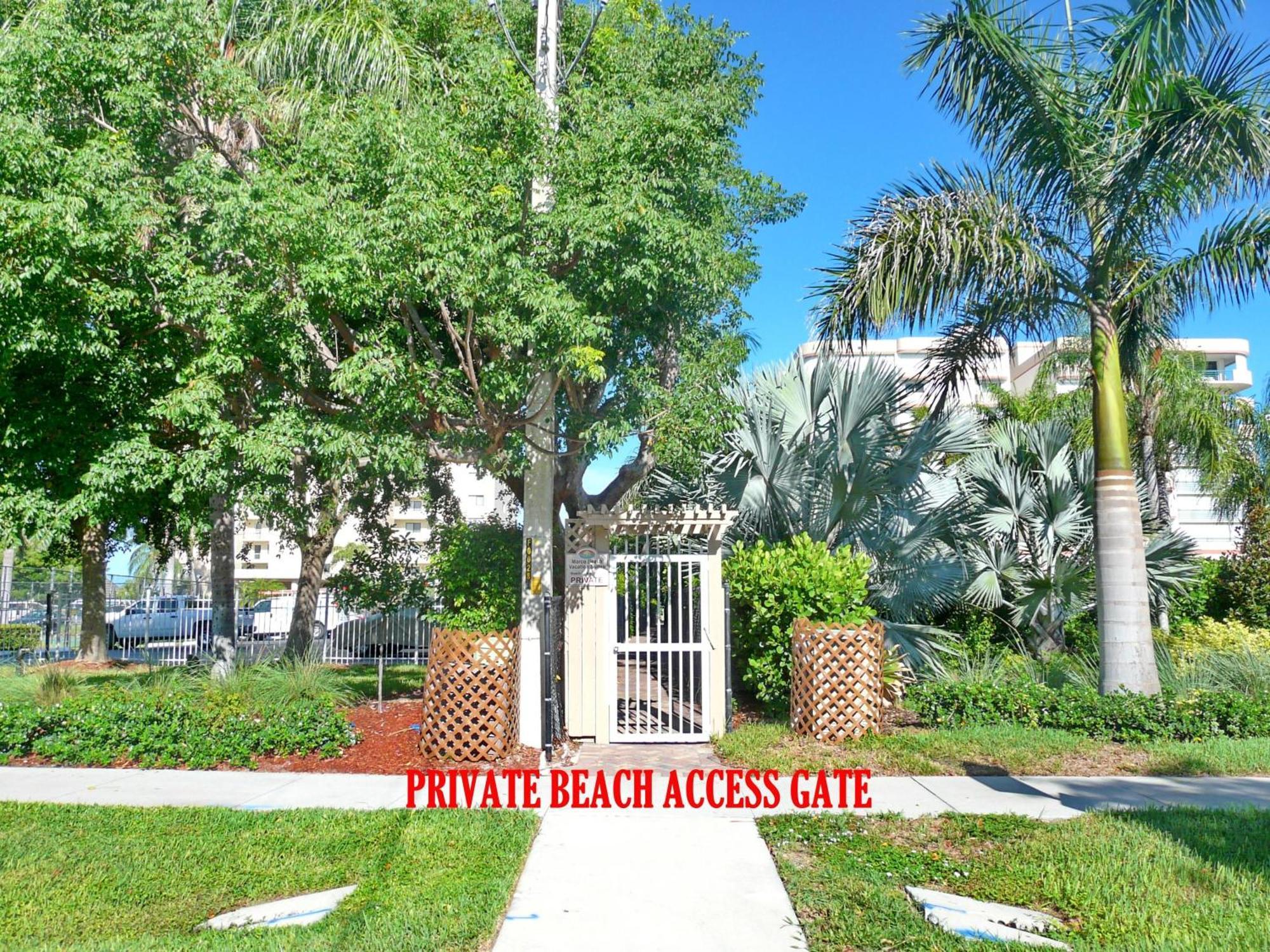 Beach Club 403 Marco Island Exterior photo